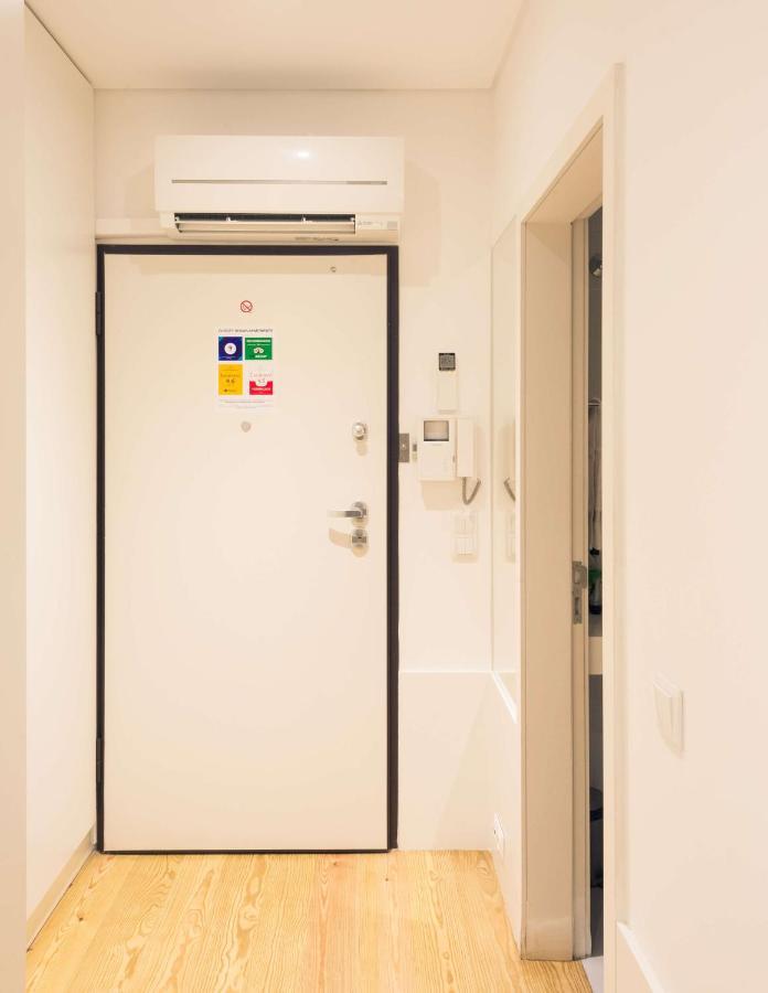Apartment Near Sao Bento Station Porto Buitenkant foto